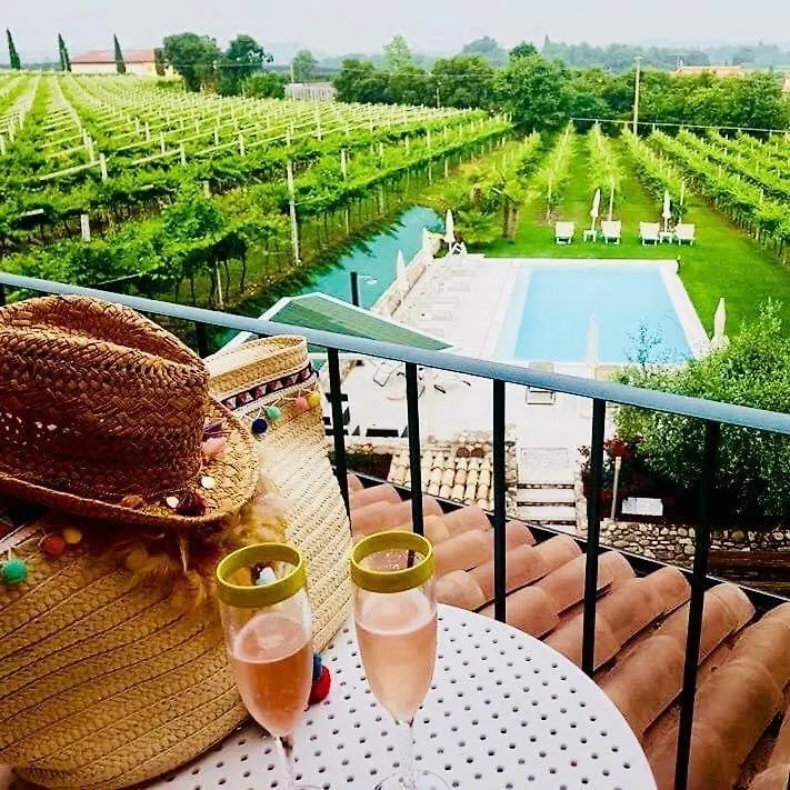 Landsted Residenza Eden Pensionat Colà Italien