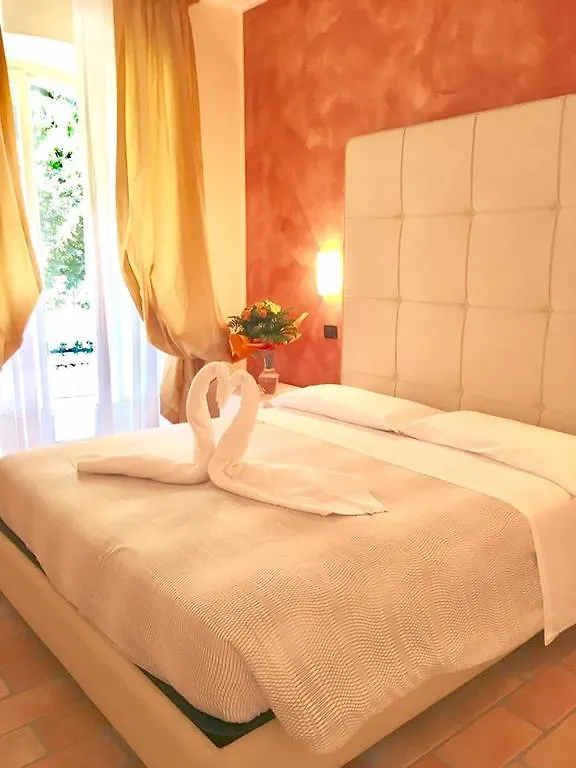 Residenza Eden Pensionat Colà Landsted